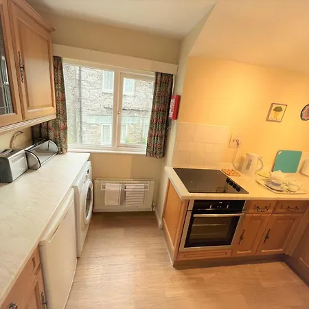 1 Bed In Hill Llh13 Semesterbostad